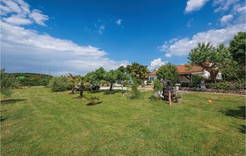 Gorgeous Home In Rovinj With Wifi