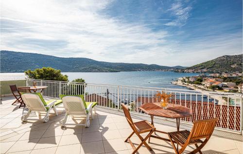 Awesome Apartment In Poljica With Wifi