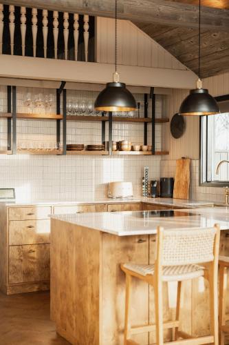 Gallery image of Relaxing cabin with a hot tub and sauna in south coast of Iceland in Kerhraun