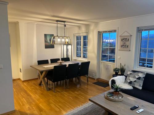 Χώρος καθιστικού στο Røldal a home with a view