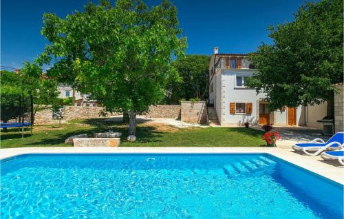 Villa Taki