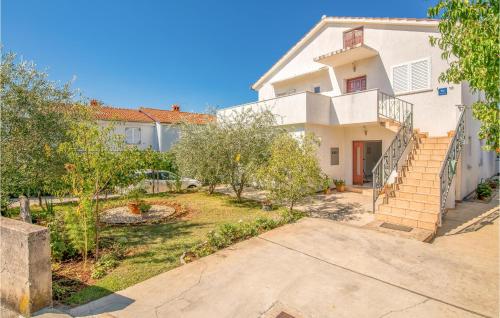 2 Bedroom Amazing Apartment In Malinska