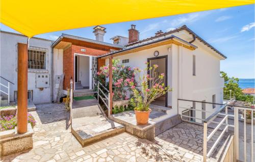 1 Bedroom Awesome Apartment In Crikvenica