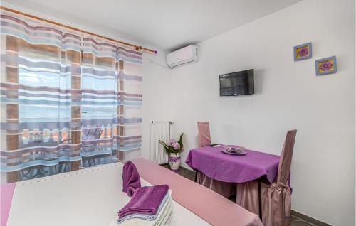 Cozy Apartment In Crikvenica