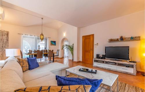 Fotografie z fotogalerie ubytování Beautiful Home In Galizana With Wifi v destinaci Galižana
