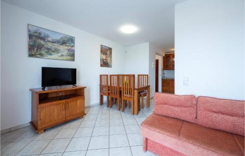 Stunning Apartment In Pula With Wifi