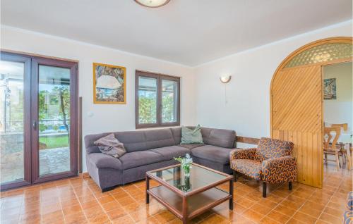 Stunning Home In Malinska