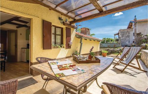 Awesome Home In Moscenicka Draga