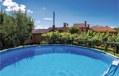 2 Bedroom Amazing Apartment In Lovran