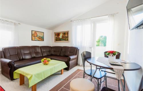 Beautiful Home In Fazana