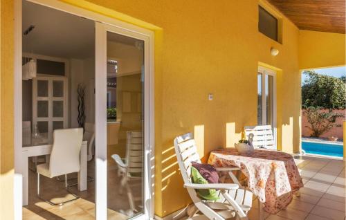 Holiday Home Labin Presika