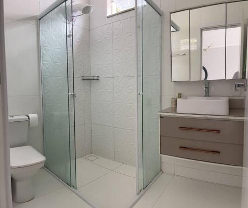 Salle de bains dans l'établissement Casa na praia do Tabuleiro