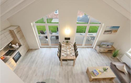 an overhead view of a living room with windows at Beautiful Home In Dagebüll With Wifi in Dagebüll