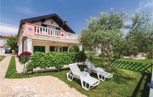 Holiday Home Privlaka Vi
