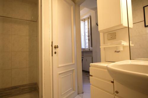 Top floor studio in Campo de Fiori