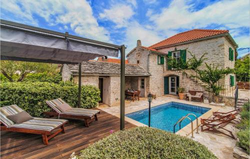 Villa Maruka