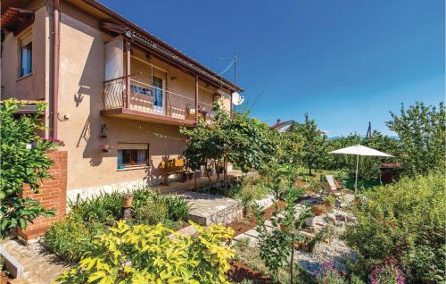 1 Bedroom Stunning Apartment In Lovran