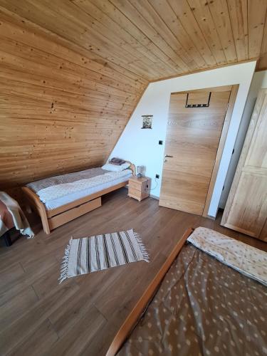 Postel nebo postele na pokoji v ubytování Planinska kuća Vesna