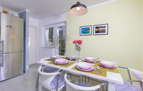 3 Bedroom Pet Friendly Home In Malinska