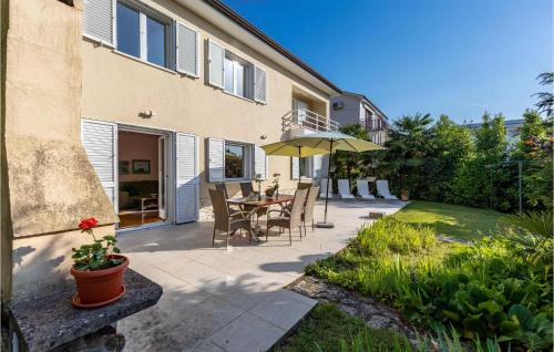 3 Bedroom Pet Friendly Home In Malinska