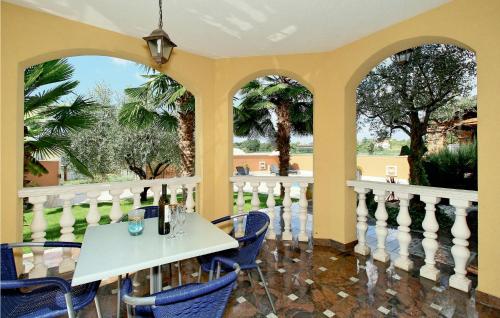 Apartment Porec 80 With Outdoor Swimmingpool