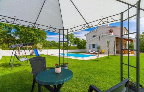 Villa Azura