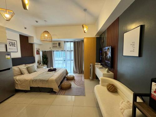 Studio Unit McKinley Hill Taguig cd21H