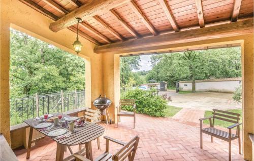 A garden outside Francesco