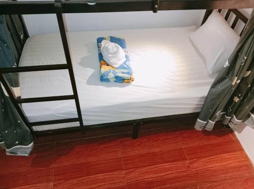 Postel nebo postele na pokoji v ubytování Chalok Hostel
