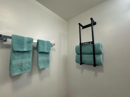 Gambar di galeri bagi Kings Studio Apartment C di Nome