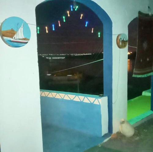 a pizza oven with a boat inside of it at Asilah kato nubian guest house in Aswan