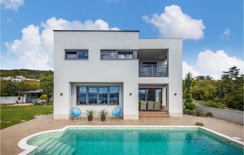 Stunning Home In Crikvenica