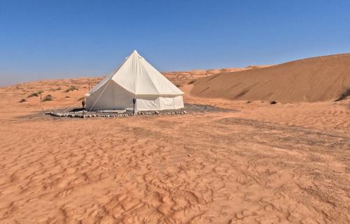 Příroda nedaleko luxury tent