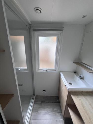 Koupelna v ubytování Spacieux mobile home premium