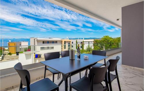 Awesome Apartment In Malinska