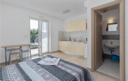 Nice Apartment In Crikvenica With Wifi