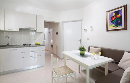 Amazing Apartment In Rabac With Wifi