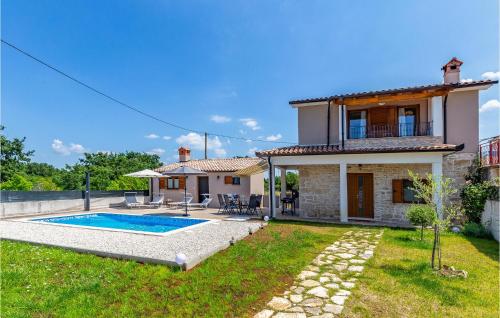2 Bedroom Cozy Home In Filipana