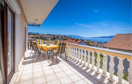 Beautiful Apartment In Novi Vinodolski
