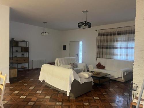 Posezení v ubytování Casa rural Gómez de Hita