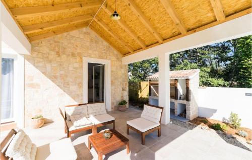Villa Aenona