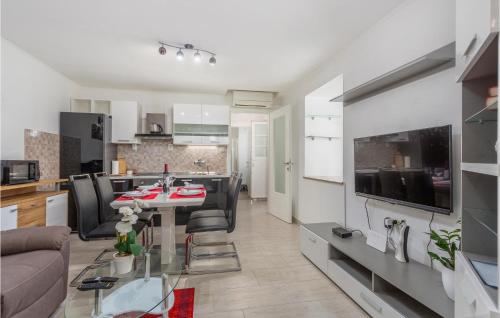 Nice Apartment In Rijeka With Wifi