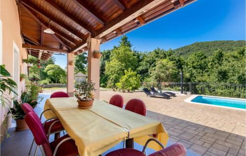 Bassein majutusasutuses 2 Bedroom Gorgeous Home In Veli Brgud või selle lähedal