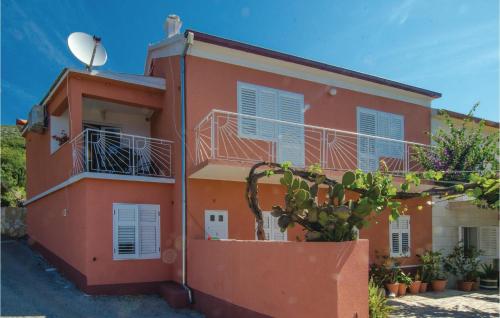 Two-Bedroom Apartment With Sea View In Orebic