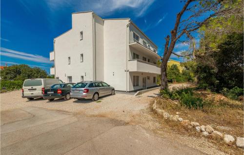 Awesome Apartment In Bibinje With Wifi