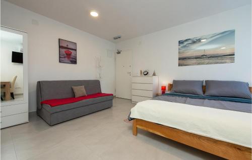 Awesome Apartment In Bibinje With Wifi