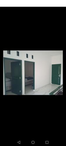 Φωτογραφία από το άλμπουμ του ZG Home Jogja σε Gondowulung