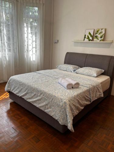 Ένα ή περισσότερα κρεβάτια σε δωμάτιο στο Di Renjis Pilis