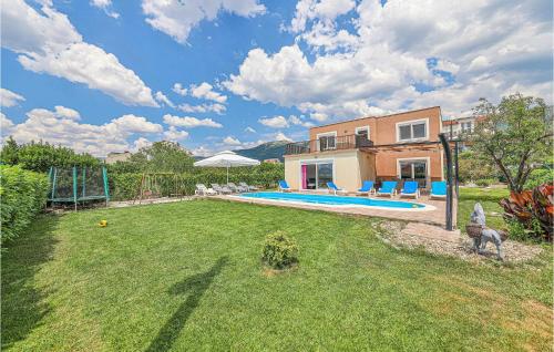 Beautiful Home In Kastel Kambelovac