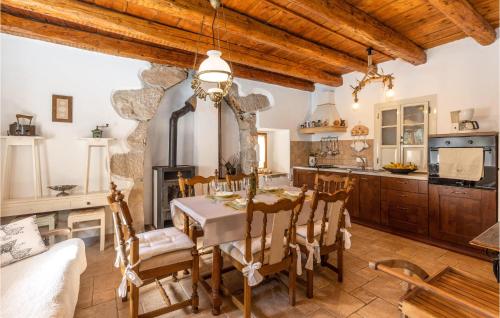 3 Bedroom Amazing Home In Malinska